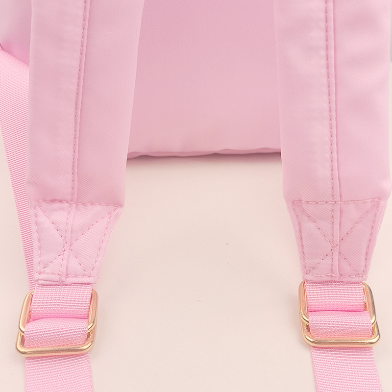 Mini Mochila Clásica de Nailon - Travel Accessories Toddler reseña y precio