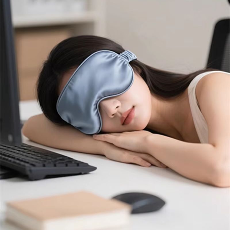 Antifaz de Seda de Doble Cara  - Eye Mask Sleep Travel reseña y precio